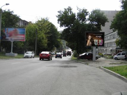 Бэклайт + в Днепр (Днепропетровск), 3,1х2,2  Володимира Антоновича (Свердлова) ., (через дорогу вид будинку 22) фото 1