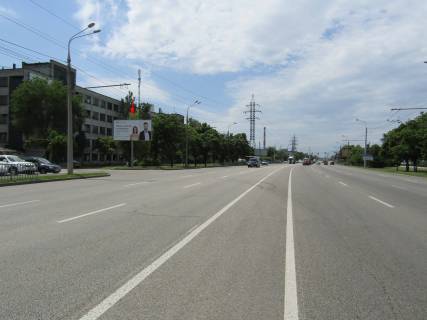 Билборд B в Днепр (Днепропетровск), 3x6  Набережна Заводська ., 11 (Рух транспорту з Центру) фото 1