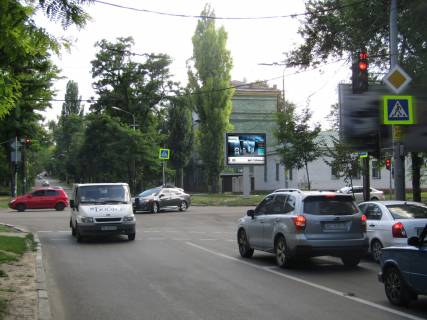 Скроллер A в Днепр (Днепропетровск), 2.3x3.14  Степана Бандери (Шмідта) вул., 20д - Володимира Антоновича (Свердлова) вул. - 416618 фото 1