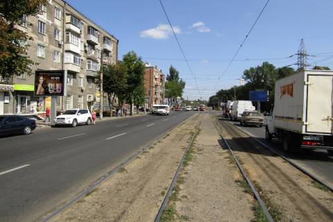 Скроллер B в Днепр (Днепропетровск), 2.3x3.14  Незалежності (Титова) вул., 1 - 416676 фото 1