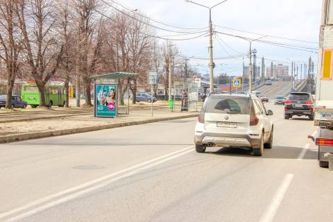 Билборд B в Харькове, 1,24х1,84  Георгія Тарасенка (Плеханівська) вул (навпроти будинку № 121) (зупинка ст. м. Заводська (Завод імені Малишева)), в центр фото 1
