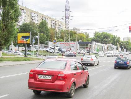 Бэклайт B в Харькове, 3,1х2,2  Клочківська вул. - Європейська (Новгородська) вул., в центр фото 1