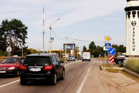 Билборд B в Харькове, 3х6  Полтавський шлях вул. - Котляра (Червоноармійська, Конарєва) вул., в центр фото 1