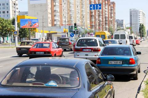 Видеоборд B в Харькове, 6x3  Полтавський шлях вул., 156 - Холодногірська (Єлізарова) вул., до центру (супермаркети "КЛАС", "РОСТ", ринок "Казка") - 457661 фото 1