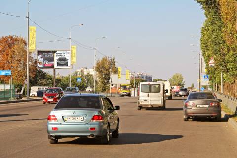 Білборд, Бігборд (Борд)  B у Харкові, 3х6  Академіка Павлова вул., 327, з центру Фото 1