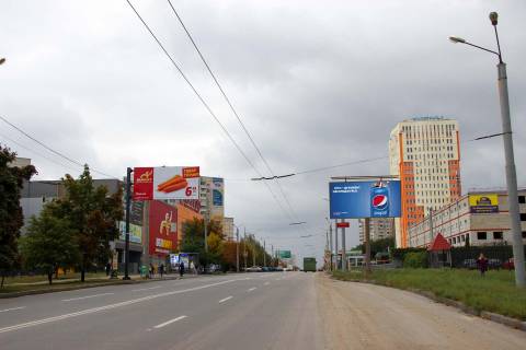 Призматрон, Призма A у Харкові, 3х6  Гвардійців-Широнінців вул., 68-Б - 471415 Фото 1