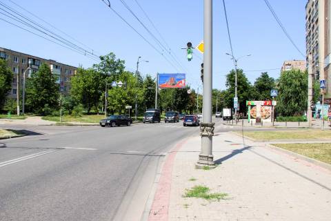 Билборд B в Харькове, 3х6  Петра Григоренка пр-т, 12, в центр фото 1