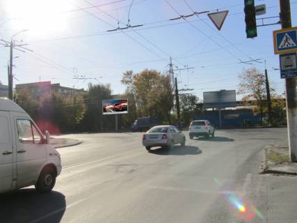 Призма A в Днепр (Днепропетровск), 3x6  Богдана Хмельницького просп. (Героїв Сталінграда). , 133 - Гальченка проїзд - 416744 фото 1