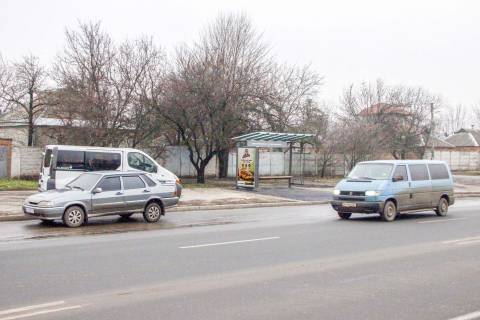 Билборд B в Харькове, 1,24х1,84  Салтівське шосе, 182 (зупинка Марії Заньковецької (Мотронінська)), з центру фото 1