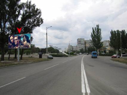 Билборд B в Днепр (Днепропетровск), 3x6  Малиновського вул., 21 , навпроти круга, кафе "Берег" фото 1