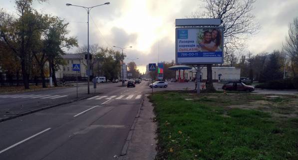 Бэклайт A в Одессе, 3х4  Лесі Українки просп. (Гагаріна просп.) , 12А фото 1