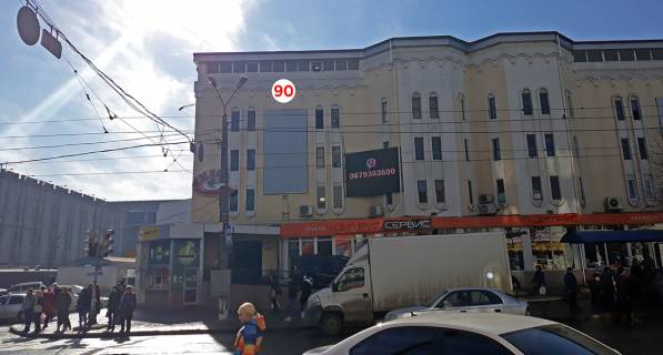 Билборд A в Одессе, 6*3  Пантелеймоновская (здание Паркинга) № 1 фото 1
