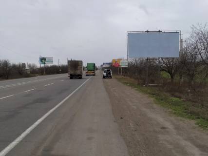 Білборд, Бігборд (Борд)  A у , Авангард (Авангард), 3х6  транспорт рухається до двох стовпів, до Авангарду Фото 1