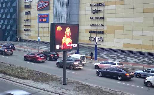 Видеоборд A в Киеве, 3.20 x 2.24  Дніпровська наб., ТРЦ "River Mall", розподілювач, до пр.Бажана - 491158 фото 1