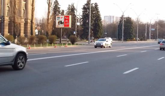 Бэклайт B в Киеве, 3.20 x 2.24  Солом'янська площа, до Севастопольської площі фото 1