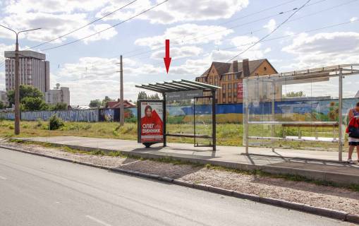 Ситилайт A в Харькове, 1,24х1,84  Академика Павлова ул. - Пешкова ул. (остановка улица Пешкова), в центр фото 1