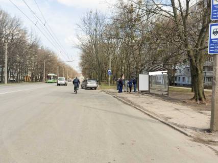 Ситилайт A в Харькове, 1,24х1,84  Гвардейцев Широнинцев ул., 38 фото 1