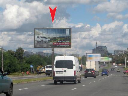 Призма A в Харькове, 3х6  просп. Льва Ландау (50-річчя СРСР) + Маршала Федоренко ул., в центр - 383455 фото 1
