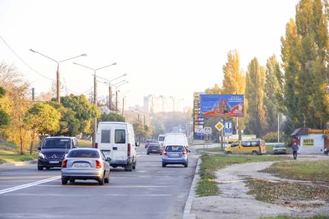Білборд, Бігборд (Борд)  A у Харкові, 3х6  Тракторобудівників пр-т - Танкова вул., 88, в центр Фото 1