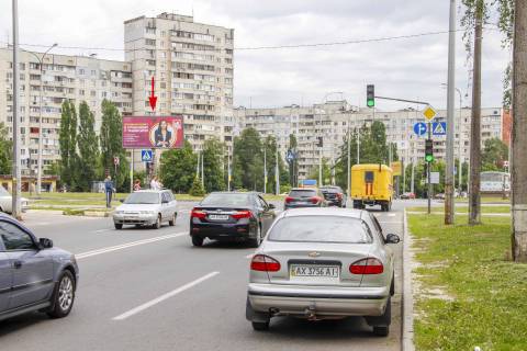 Призма B в Харькове, 3х6  Ахсарова вул. - Людвіга Свободи пр-т, VIP, в центр - 268406 фото 1