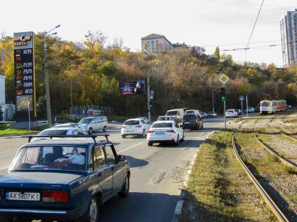 Призма B в Харькове, 3х6  Журавлевский сп. - Матюшенка ул., 13 - 399632 фото 1