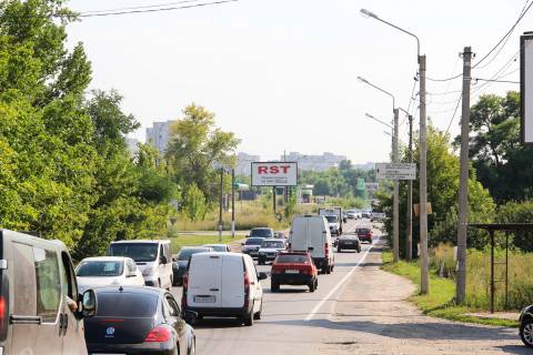 Билборд B в Харькове, 3х6  Леся Сердюка (Командарма Корка) ул. (напротив дома № 53), в центр фото 1