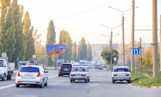 Билборд B в Харькове, 3х6  Тракторобудівників пр-т - Танкова вул., 88, з центру фото 1