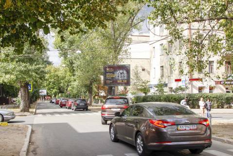 Бэклайт A в Харькове, 3,1х2,2  Данилевского ул., 8 - Литературная ул., в центр фото 1