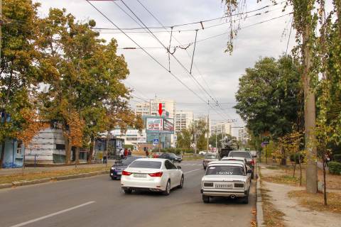 Призма B в Харькове, 3х6  23 Августа ул., 33-а - Низовая ул., в центр - 382230 фото 1