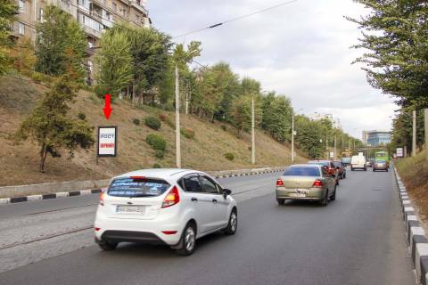 Ситилайт B в Харькове, 1,24х1,84  Клочковский спуск (5), в центр (пакетная продажа) фото 1
