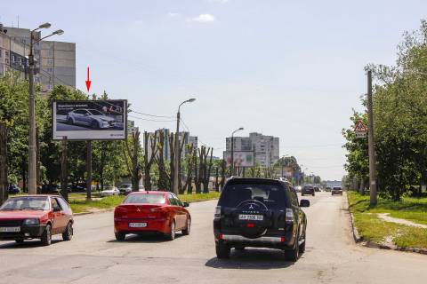Билборд B в Харькове, 3х6  Леся Сердюка (Командарма Корка) ул., 48/2, в центр (МЖК Интернационалист) фото 1