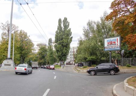Скроллер A в Харькове, 3,1х2,2  Независимости пр-т, 11 - Литературная ул., из центра, VIP - 382928 фото 1