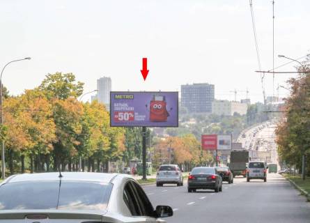 Билборд B в Харькове, 3х6  просп. Льва Ландау (50-річчя СРСР), 94 +  Ферганська вул., з центру фото 1
