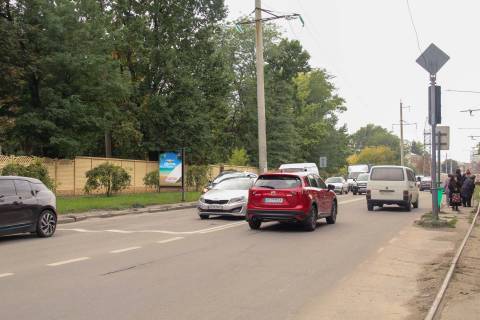 Ситилайт B в Харькове, 1,24х1,84  Веснина ул. - Пушкинская ул., 83 фото 1
