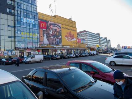 Билборд A в Васильевке, 3х6  Пискуновская ул.+ Суздальские Ряды,9 Дом Торговли, Центральный рынок* фото 1