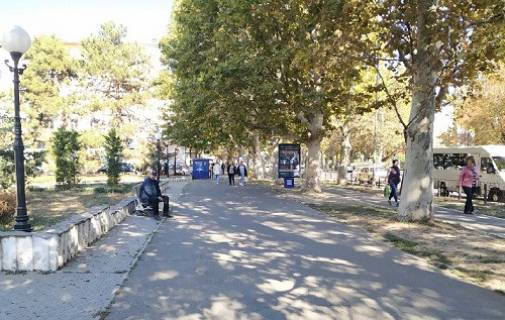 Ситилайт B в Черноморск (Ильичевск), 3х6  пр.Миру, 14 фото 1