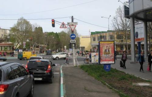 Сiтiлайт A у Чорноморськ (Іллічівськ), 3х6  перехрестя вул. 1 Травня, пр. Миру ("Фокстрот") Фото 1