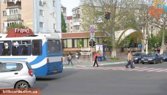 Ситилайт B в Черноморск (Ильичевск) перекрёсток ул. 1 Мая, ул. Ленина, №028-В фото 1