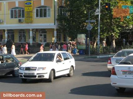 Ситилайт A в Черноморск (Ильичевск) перекрёсток пр. Мира, ул. 1 Мая (рынок "Сокол"), №031-В фото 1