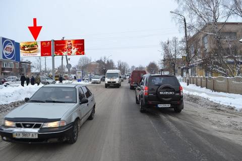Билборд B в Мерефе, 3х6  Мерефа-вул. Дніпровська-біля маркету АТБ- лівий - у бік Харкова фото 1