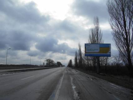Билборд A в Киеве траса М-05 Київ-Одеса, км 97+785 право, через 620м після повороту на с. Одноріг, за 820м до повороту на с. Черкас фото 1