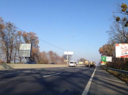 Білборд, Бігборд (Борд)  B у Чабани с. Чабани, траса М-05 Київ-Одеса, км 15+960 право, за 580м до АЗС ОККО, через 370м після АЗС Marshal, низ Фото 1