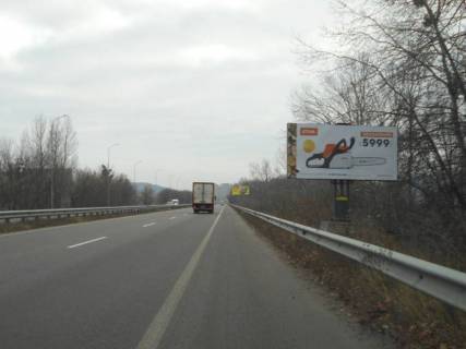 Білборд, Бігборд (Борд)  A у Обухові, 6х3  Дніпровське шосе, траса Н-01 "Київ-Знам'янка", км 42+100 право, за 150м до повороту до ТОВ Інтерфом Фото 1