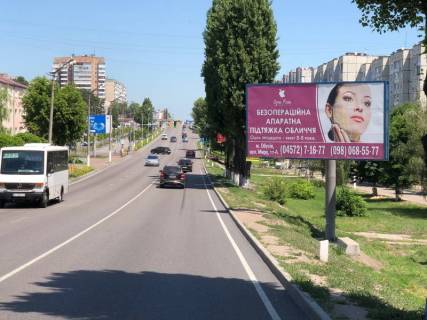 Билборд A в Обухове м. Обухів, вул. Київська, 154, 125 м до банку "Аваль", навпроти озера фото 1