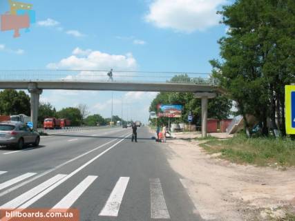 Билборд A в с. Мрия, 6х3  с. Мрія, траса М-06 "Київ-Чоп" (Житомир), км 28+950 право, автобусна зупинка фото 1