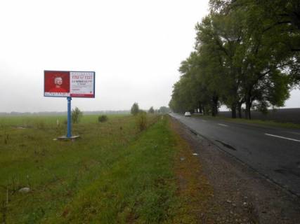 Билборд B в с. Дивички, 6х3  Черкаська траса, траса Н-08 "Бориспіль-Дніпро-Запоріжжя", км 37+030 ліво, через 1км після повороту на с. Дівички, через 300м після АЗС Маршал фото 1