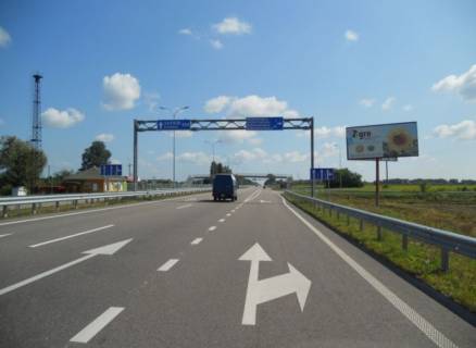 Билборд A в Киеве, 6х3  м. Яготин, харківська траса, траса М-03 "Київ-Харків", км 103+600 право, розвилка з вул. Толбухіна та Т-1031 фото 1