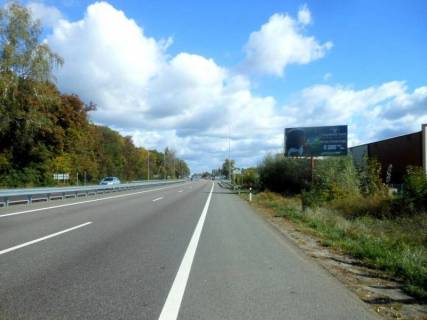 Білборд, Бігборд (Борд)  A у Глевасі, 6х3  смт. Глеваха, траса М-05 Київ-Одеса, км 29+280 ліво, за 280м до повороту на вул. Вокзальна та АЗС КЛО Фото 1