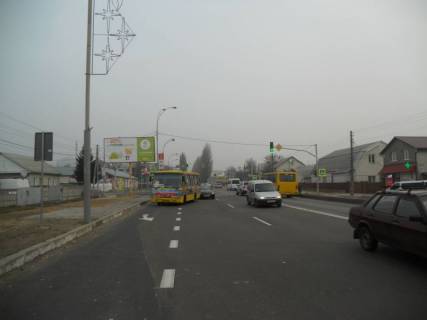 Білборд, Бігборд (Борд)  B у Бровари, 6х3  м. Бровари, вул. Київська, 217, перехрестя з вул. Тараса Шевченка, біля автобусної зупинки Фото 1