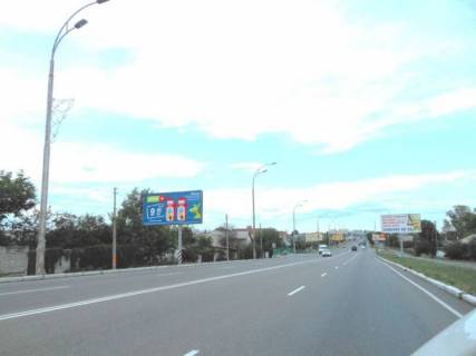 Билборд B в Бровары, 6х3  м. Бровари, вул. Київська, 59, через 50м після автобусної зупинки, через 490м після перехрестя з вул. Євгенія Зеленського, за 320м до повороту на вул. Сєрова та магазину "Фора" фото 1